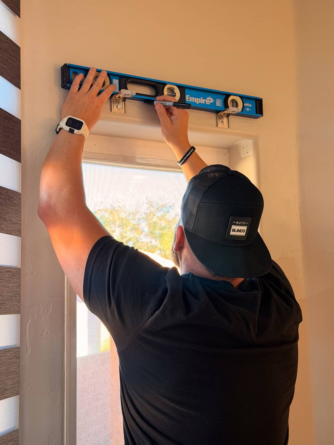 Precision window measurement for custom-fit blinds